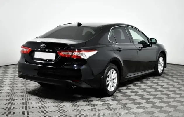 Toyota Camry, фото №2