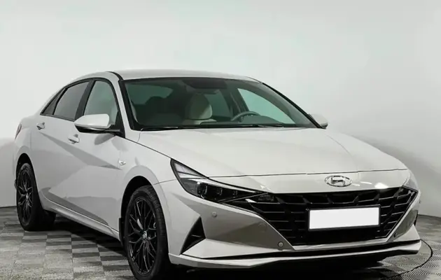 Hyundai Elantra, фото №3
