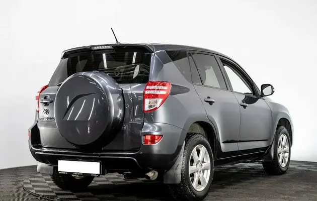 Toyota RAV4, фото №2