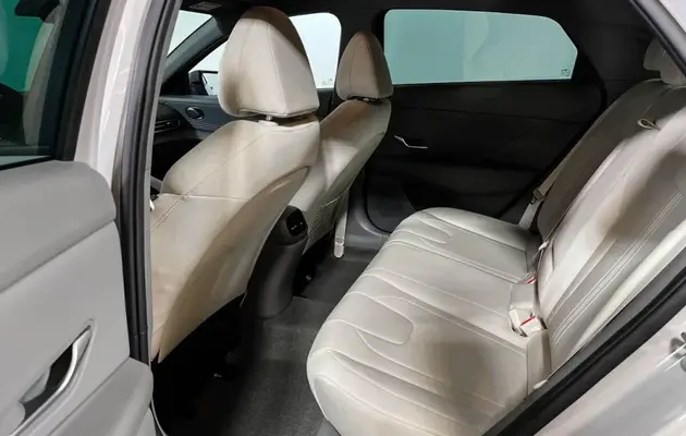 Hyundai Elantra, фото №7