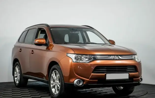 Mitsubishi Outlander, фото №3