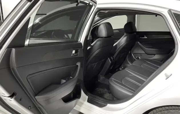 Hyundai Sonata, фото №6