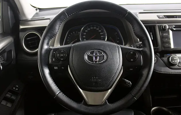 Toyota RAV4, фото №8