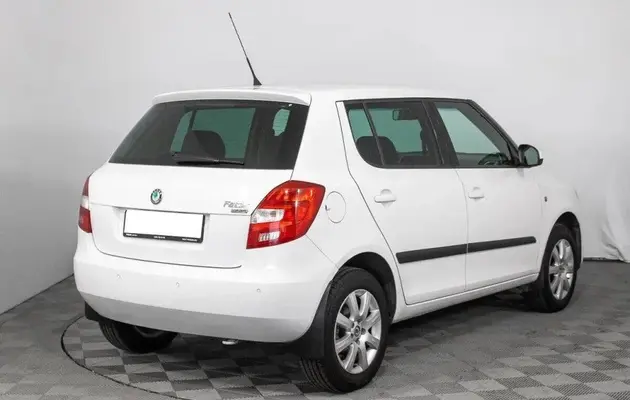 Skoda Fabia, фото №2
