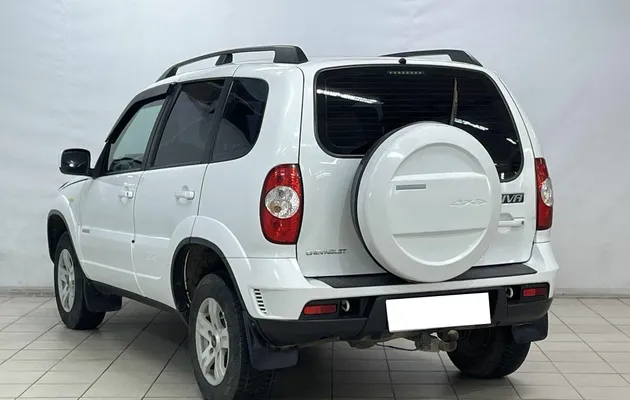 Chevrolet NIVA I Рестайлинг, фото №4