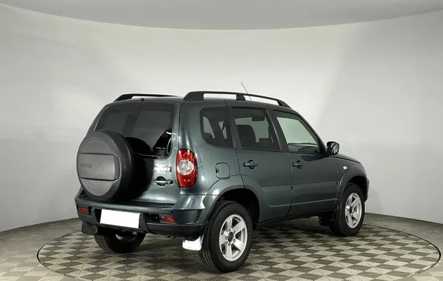 Chevrolet NIVA I Рестайлинг, фото №2