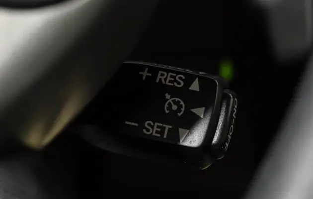 Toyota Prius, фото №13