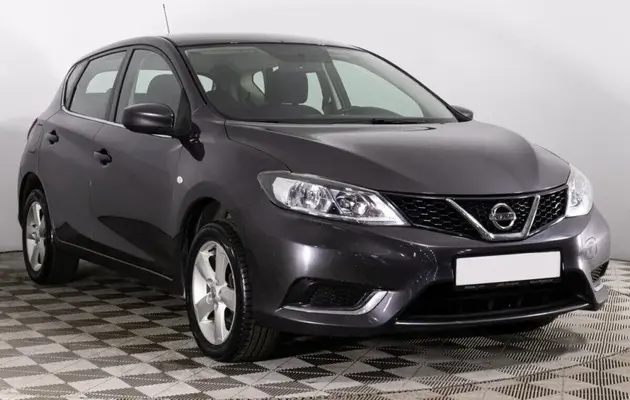 Nissan Tiida, фото №3