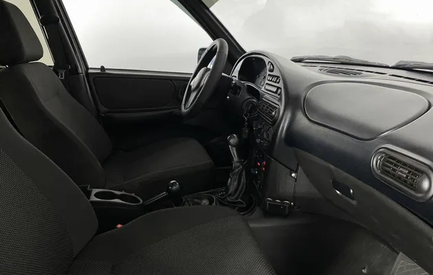 Chevrolet NIVA I Рестайлинг, фото №9