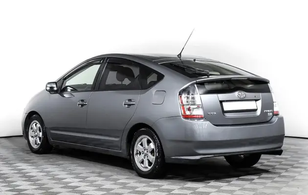 Toyota Prius, фото №4