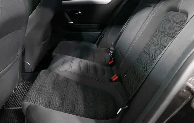 Volkswagen Passat CC, фото №8