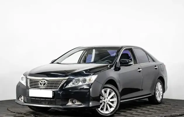 Toyota Camry, фото №1
