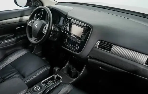 Mitsubishi Outlander, фото №5