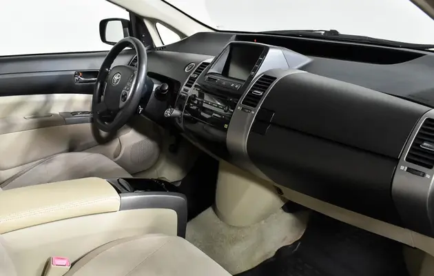 Toyota Prius, фото №8