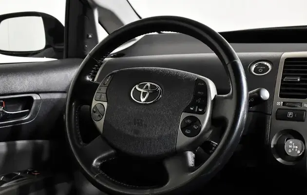 Toyota Prius, фото №7