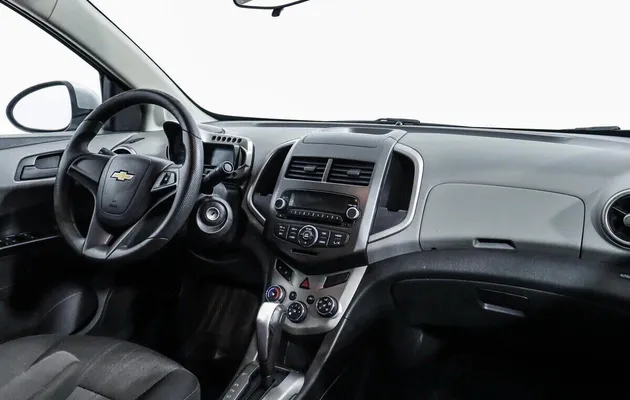 Chevrolet Aveo II, фото №7