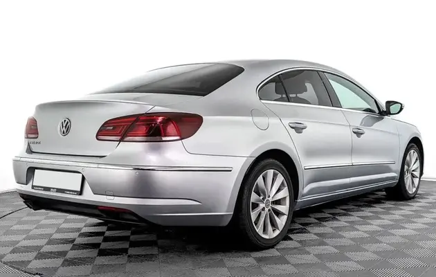 Volkswagen Passat CC, фото №2