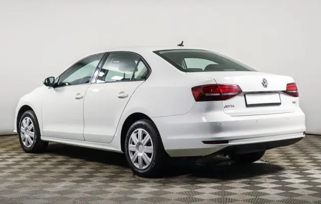 Volkswagen Jetta, фото №4