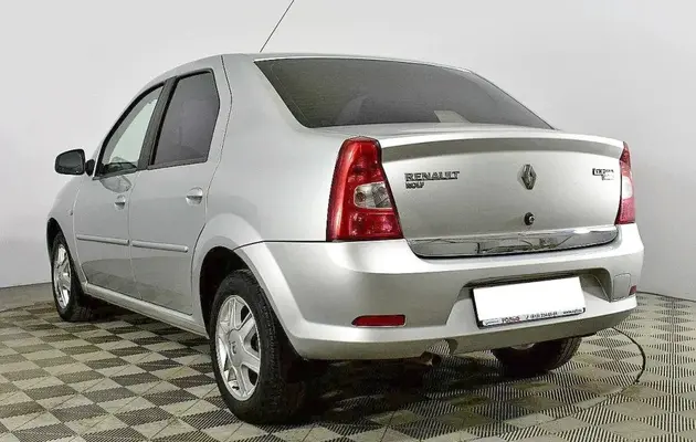 Renault Logan, фото №4
