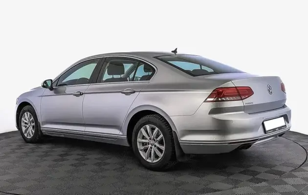 Volkswagen Passat, фото №4