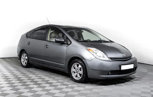 Toyota Prius, фото №3